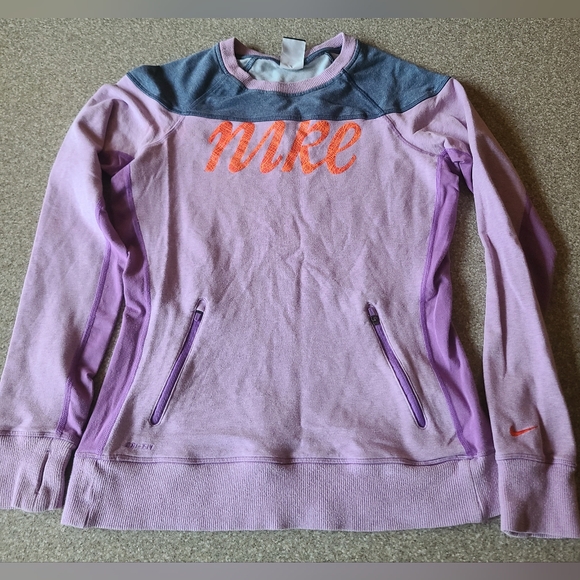 Womens nike long sleeve size medium - Picture 1 of 4